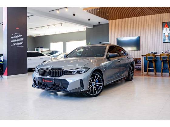 BMW 330e 2.0 16V TURBO HÍBRIDO M SPORT AUTOMÁTICO BMW 330e 2.0 16V TURBO HÍBRIDO M SPORT AUTOMÁTICO